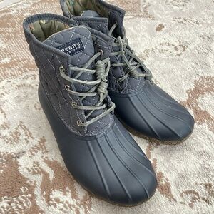 Sperry Quilted Duck Boots - Gray